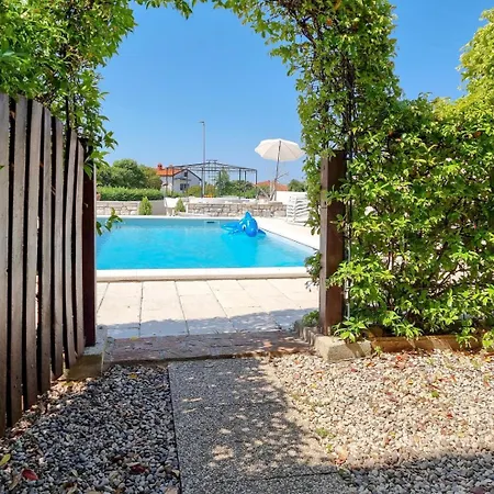 Apartment Olimpia 3 Novigrad (Istria)
